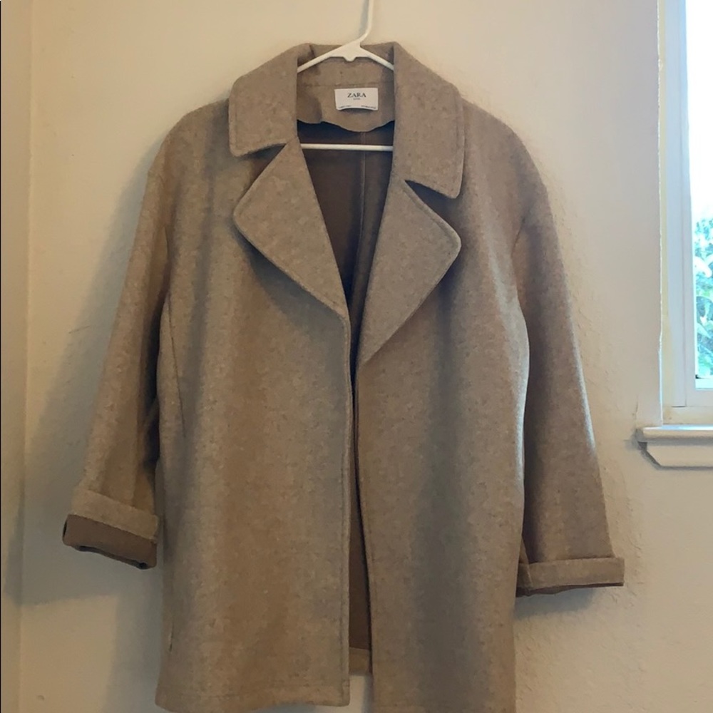 ZARA BASIC WOMAN COAT NEW